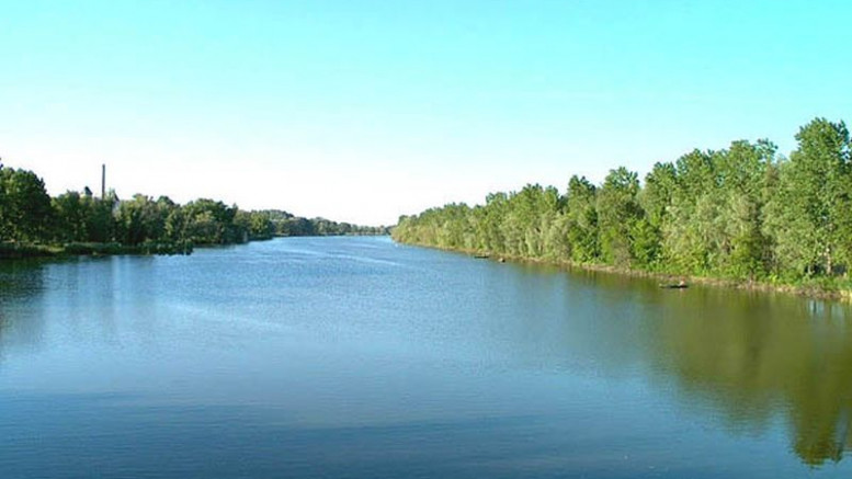 Közel 400 millió forintból fejlesztik a Duna-holtágak partját Tolnában