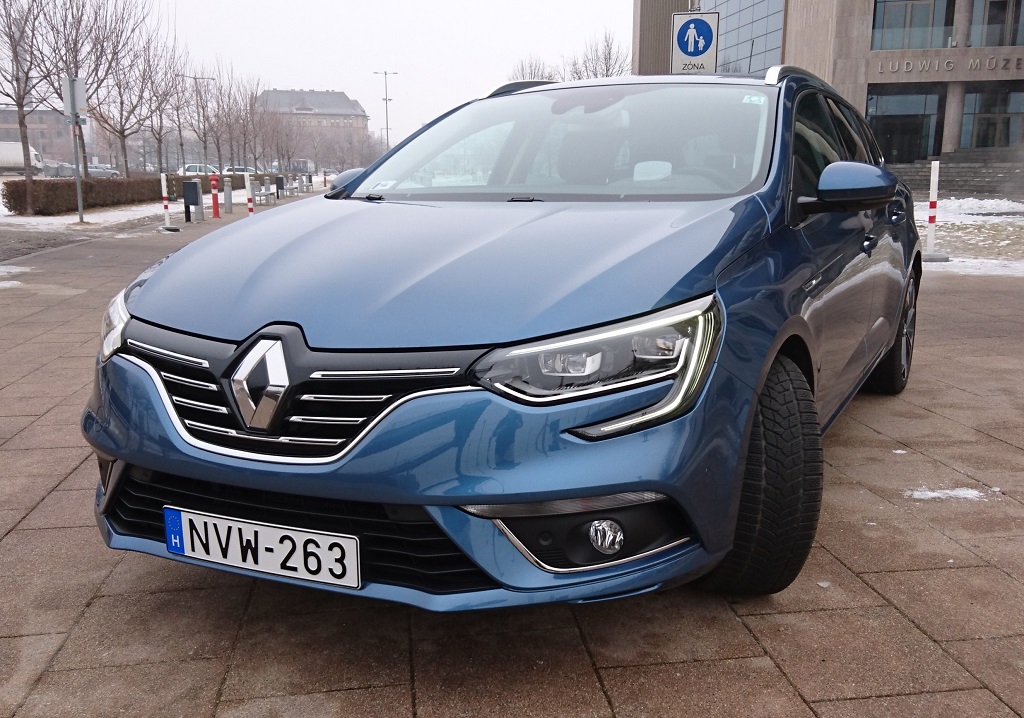 praktikus elegancia –Renault Megane Grandtour teszt