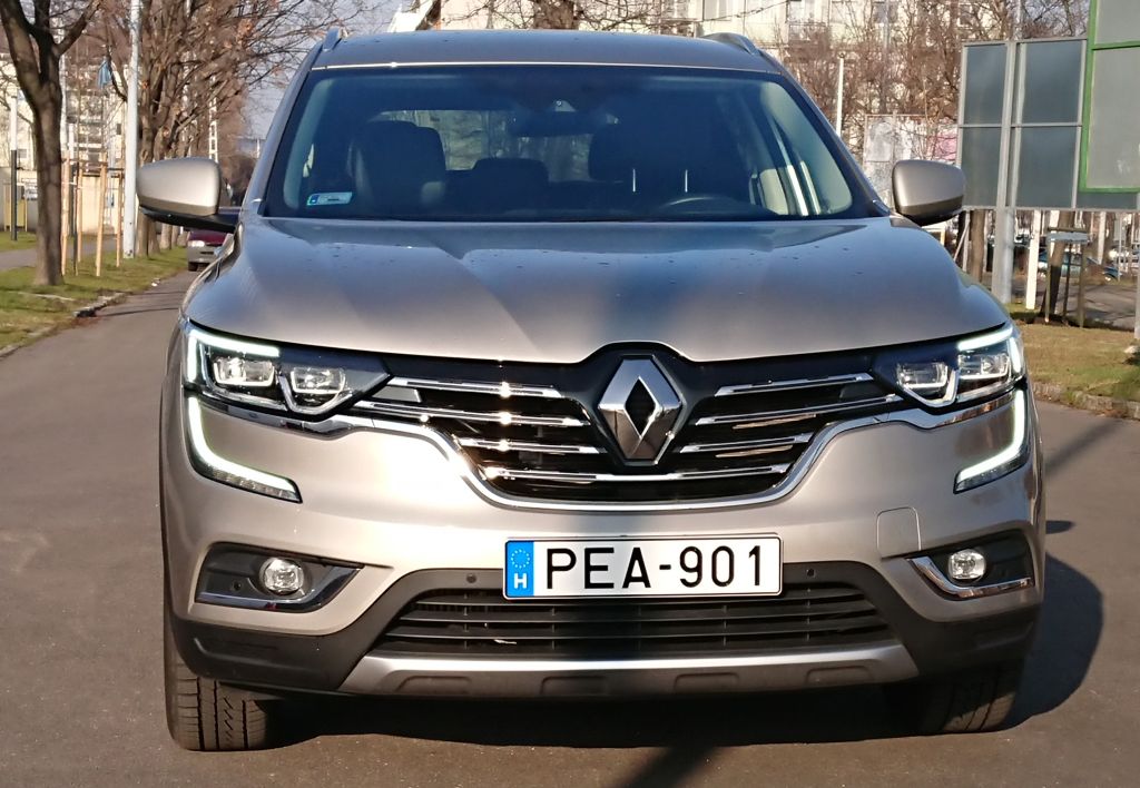 Luxuserődítmény az országúton – Renault Koleos teszt