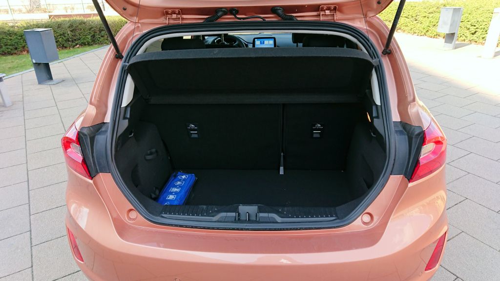 A formás bombázó – Ford Fiesta 1.0 Ecoboost teszt