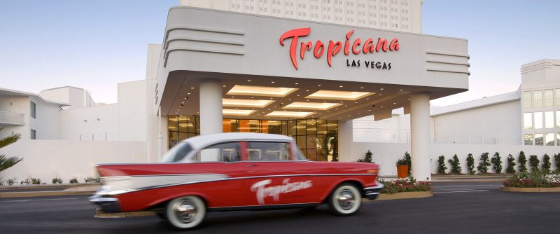 Bezárt Las Vegas egyik ikonikus kaszinója, a lebontásra ítélt Tropicana