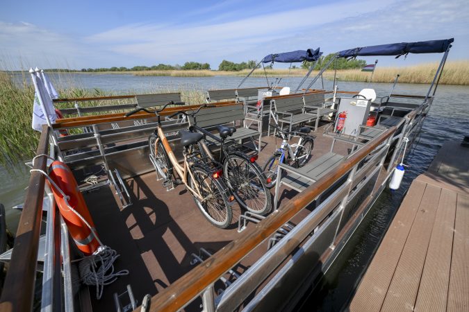 Kerékpáros kompok a Tisza-tavon – minden, amit az új kishajókról tudni lehet