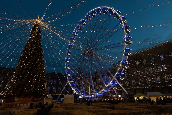 Rekorder karácsonyi konvoj, adventi forgatag, Sarki fények kultúrája – hétvégi programajánló