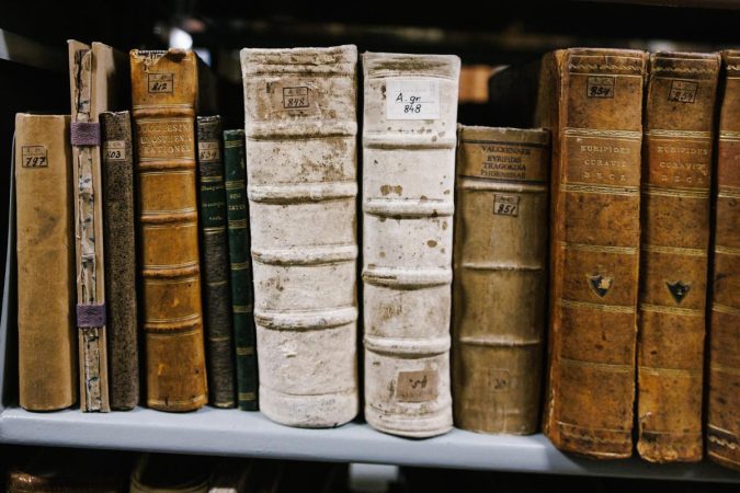 Télűző farsangi mulatság, délszláv bál, nyitott érseki palota – hétvégi programajánló