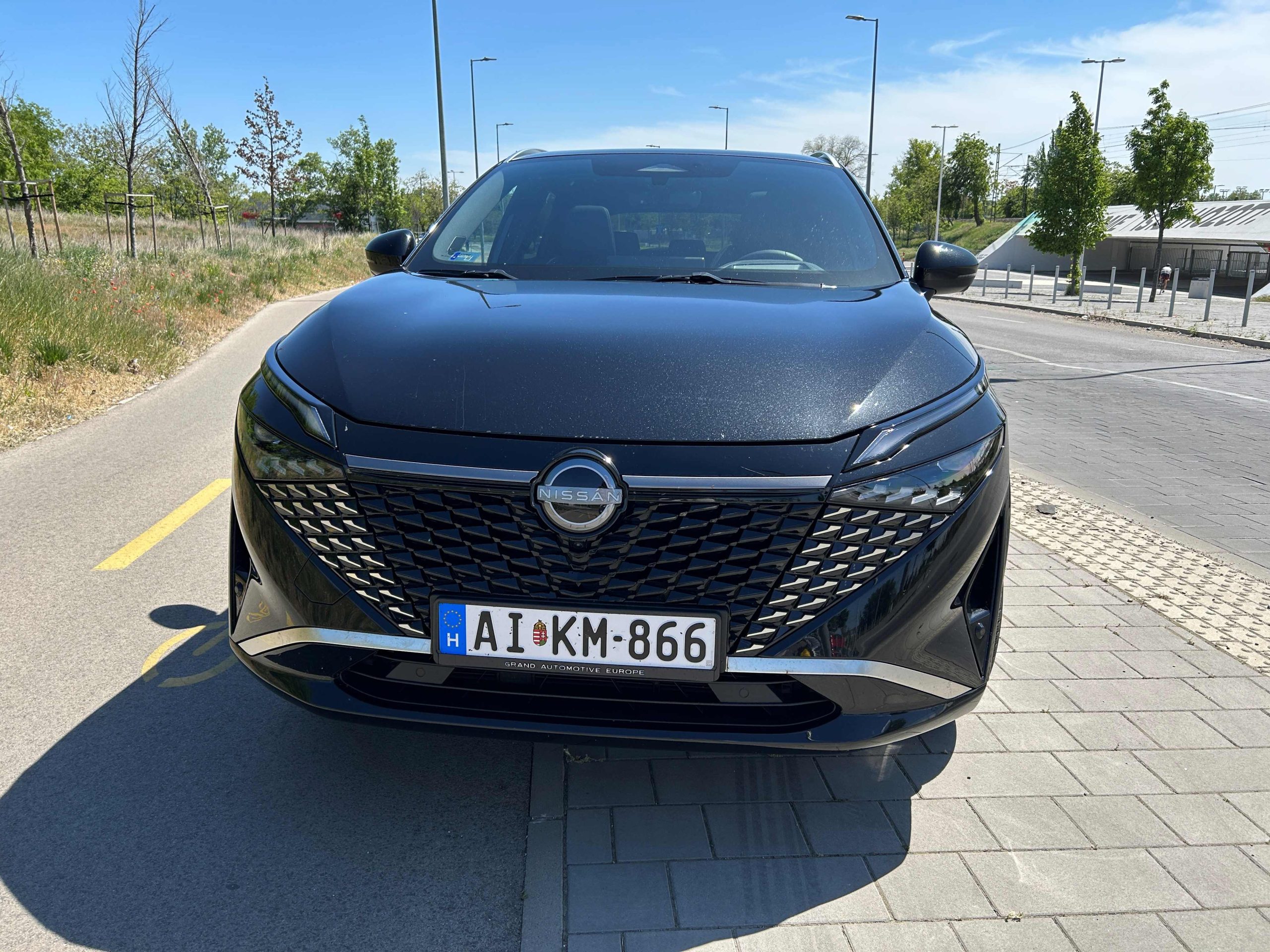 Villanyautó hatású hibrid Japánból - Nissan Qashqai e-POWER Tekna+ teszt Villanyautó hatású hibrid Japánból - Nissan Qashqai e-POWER Tekna+ teszt
